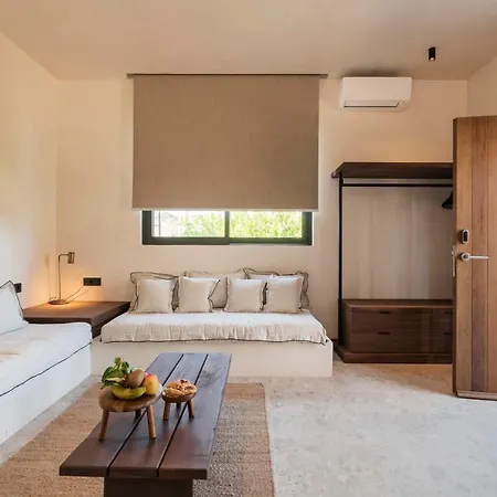 Hotell Aqua Terra 4*