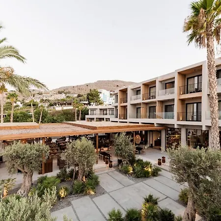 Aqua Terra Ξενοδοχείο 4*