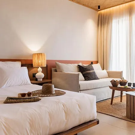 Aqua Terra 4*